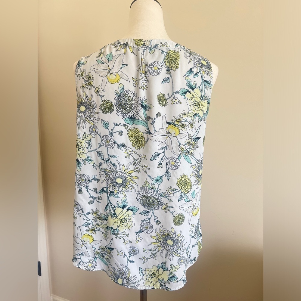 Jones New York Sleeveless Blue and Green Tunic with Tie Front - Picture 4 of 6